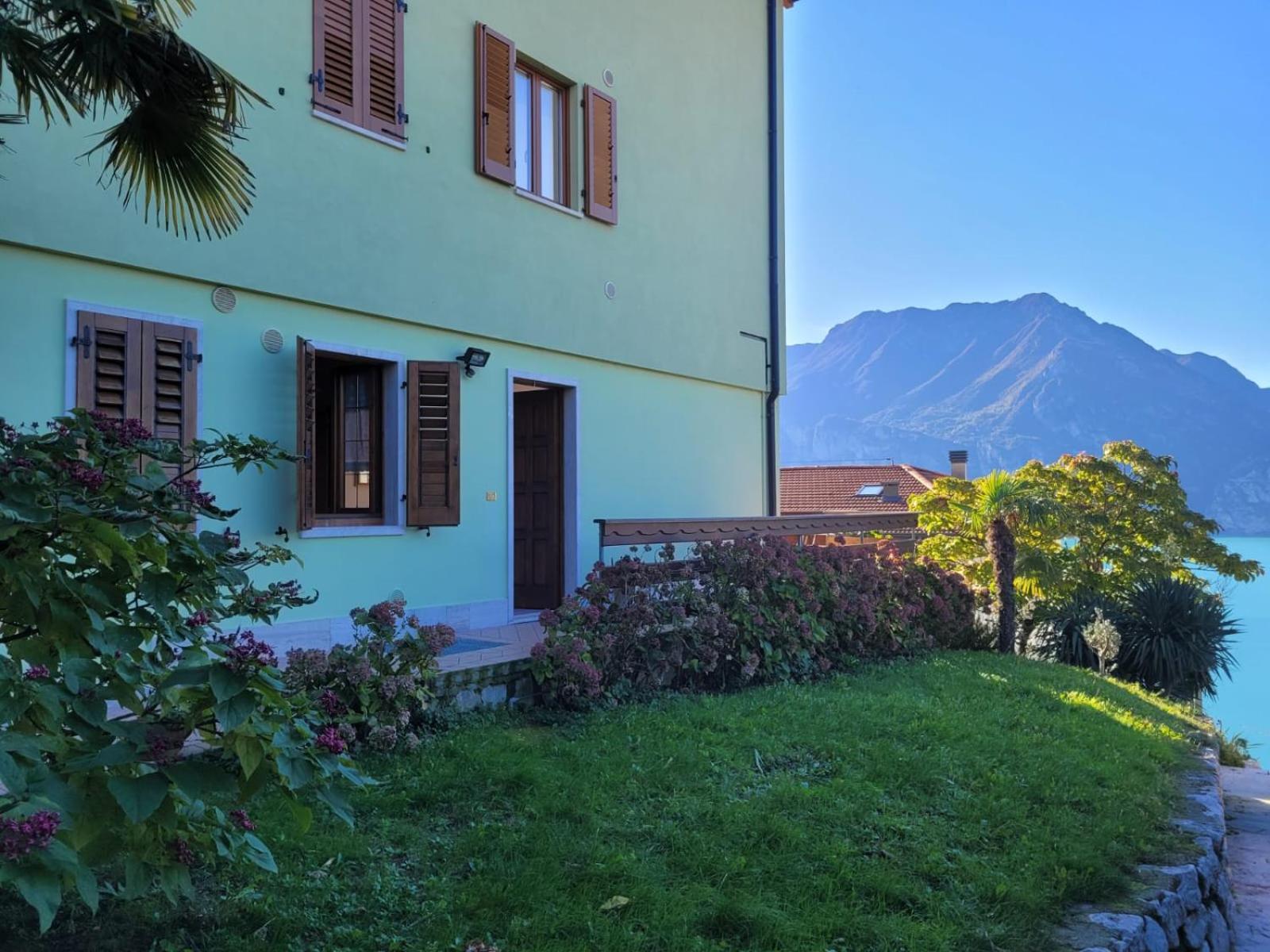 Appartamento Marocche Torbole Sul Garda Bagian luar foto